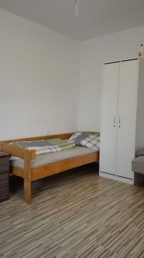Halex 3 Apartment Bojna Luaran gambar